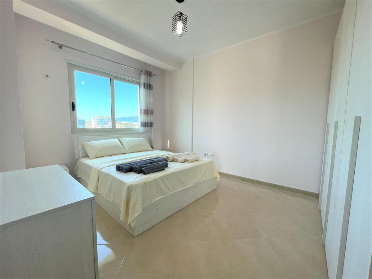 Brand24 Apartment Вльора Екстер'єр фото